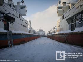 Фото и видео: как проходит выморозка судов в Якутии