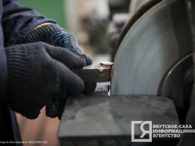 Фото и видео: как проходит выморозка судов в Якутии