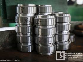 Фото и видео: как проходит выморозка судов в Якутии