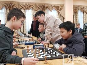 Сильнейших шахматистов Кубка главы Якутии определили по итогам блиц-турнира