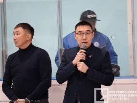 В Якутске стартовало первенство по хоккею среди детей