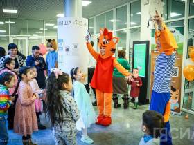 Детям Якутска презентовали сериал на якутском языке «Тооку»