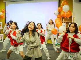 Детям Якутска презентовали сериал на якутском языке «Тооку»