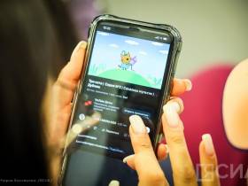 Детям Якутска презентовали сериал на якутском языке «Тооку»