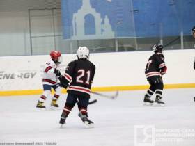 В Якутске стартовало первенство по хоккею среди детей