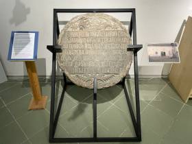 В Музее им. Ярославского открылась выставка «Город Якутск: вехи истории»