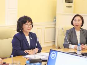 Педагогам Якутии вручили государственные и республиканские награды