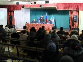 В сёлах Мегино-Алдан и Кэскил на отчёте правительства ключевым вопросом стало строительство котел...