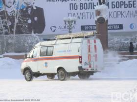 «Предстоит непростой маршрут»: в Якутии стартовала экстремальная экспедиция на вездеходах