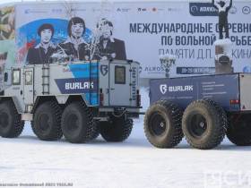 «Предстоит непростой маршрут»: в Якутии стартовала экстремальная экспедиция на вездеходах