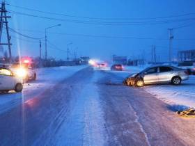 В Якутске пьяный водитель без прав устроил ДТП с пострадавшим