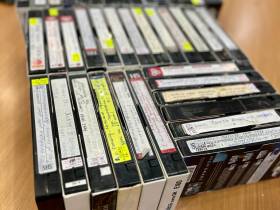 Уникальный архив Музея хомуса передали аудиовизуальному центру Якутии