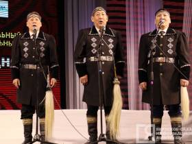 В Якутске открыли фестиваль мужских творческих коллективов «Гордость земли родной»
