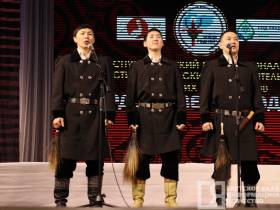 В Якутске открыли фестиваль мужских творческих коллективов «Гордость земли родной»