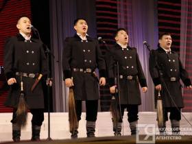 В Якутске открыли фестиваль мужских творческих коллективов «Гордость земли родной»