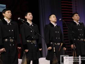 В Якутске открыли фестиваль мужских творческих коллективов «Гордость земли родной»