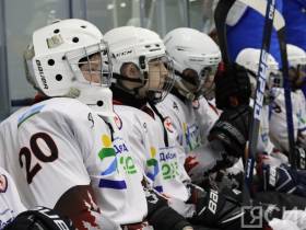 Юные хоккеисты из Якутии потерпели первое поражение на играх «Дети Азии» в Кузбассе