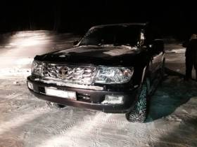 В Якутии спасли рыбаков, застрявших из-за пурги