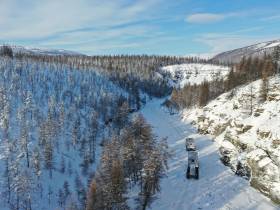 Новые маршруты для доставки грузов в якутскую Арктику планируют выстроить с помощью вездеходов