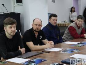 Новые маршруты для доставки грузов в якутскую Арктику планируют выстроить с помощью вездеходов