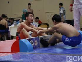 Более 320 юных спортсменов участвуют в первенстве Якутии по мас-рестлингу