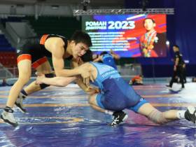 Два борца из Якутии вышли в финал международного турнира Романа Дмитриева