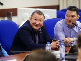 Глава Якутии встретился с участниками и организаторами турнира памяти Романа Дмитриева