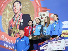 Юниорки принесли Якутии две золотые медали турнира Романа Дмитриева