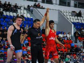 Пять стран разделили первые золотые медали международного турнира Романа Дмитриева в Якутске