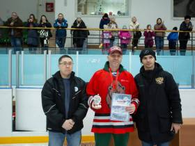 Команда Якутска завоевала золото республиканского чемпионата по хоккею памяти Михаила Свиридова