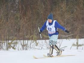 Стали известны имена победителей в беге с палкой на широких лыжах на чемпионате по оленеводству