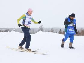 Стали известны имена победителей в беге с палкой на широких лыжах на чемпионате по оленеводству
