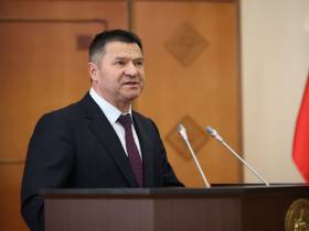 Работникам сферы ЖКХ Якутии вручили государственные награды