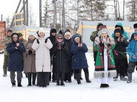 Первую сваю многофункционального центра забили в селе Бясь-Кюель