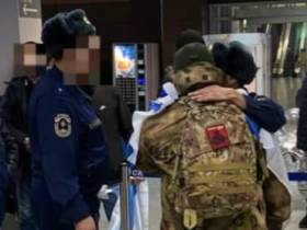 Вернувшихся участников СВО встретили в аэропорту Якутска