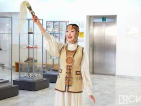 Спектакль по Олонхо деда Айсена Николаева впервые показали в Якутске