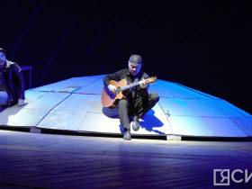 Спектакль по Олонхо деда Айсена Николаева впервые показали в Якутске