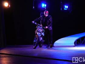 Спектакль по Олонхо деда Айсена Николаева впервые показали в Якутске