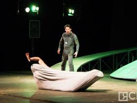 Спектакль по Олонхо деда Айсена Николаева впервые показали в Якутске