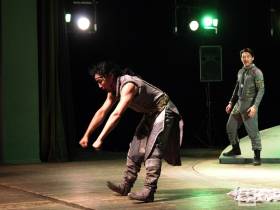 Спектакль по Олонхо деда Айсена Николаева впервые показали в Якутске