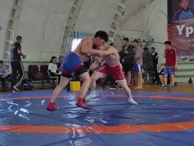 Чемпионом турнира Якутии по многоборью среди школьников стал Иван Степанов