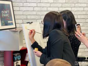 Музыкальную гостиную и зал фонда по искусству презентовали в SMART-библиотеке Якутска