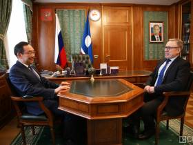 Глава Якутии провел встречу с послом по особым поручениям МИД РФ