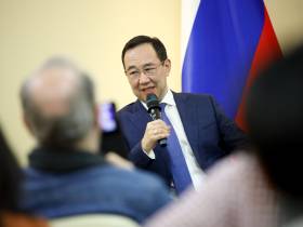 Глава Якутии ответил на вопросы иностранных журналистов
