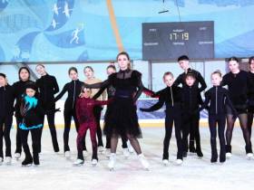 Фигуристка Камила Валиева провела мастер-класс в Якутске