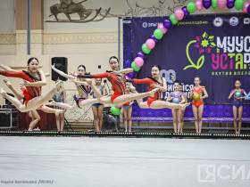Чемпионка мира Лала Крамаренко выступила на вечере художественной гимнастики в Якутии