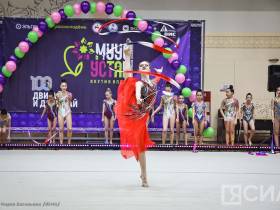 Чемпионка мира Лала Крамаренко выступила на вечере художественной гимнастики в Якутии