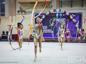 Чемпионка мира Лала Крамаренко выступила на вечере художественной гимнастики в Якутии