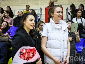 Чемпионка мира Лала Крамаренко выступила на вечере художественной гимнастики в Якутии