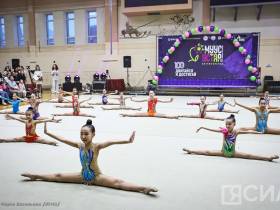 Чемпионка мира Лала Крамаренко выступила на вечере художественной гимнастики в Якутии